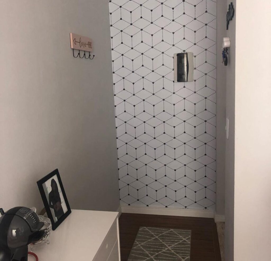 decoracao-do-corredor-papel-de-parede-quadros-geometrico-papel-adesivo-diy